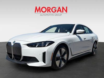 2026 BMW i4 — photo 7 view