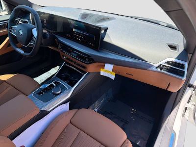 2026 BMW i4 — photo 13 view