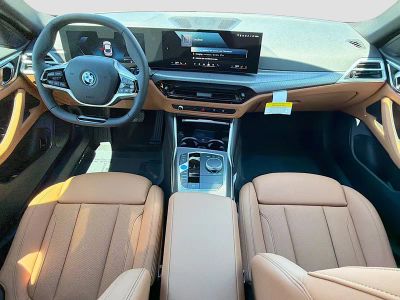 2026 BMW i4 — photo 15 view