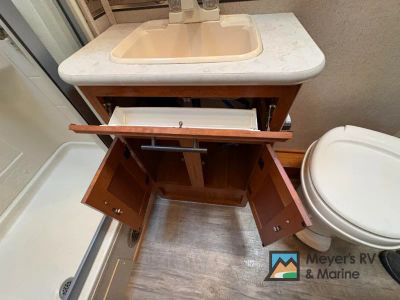 2017 Jayco Redhawk - Photo 35