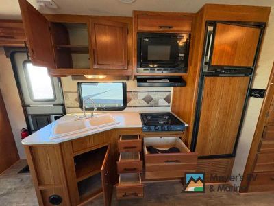 2017 Jayco Redhawk - Photo 21