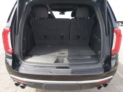 2024 GMC Yukon - Photo 11