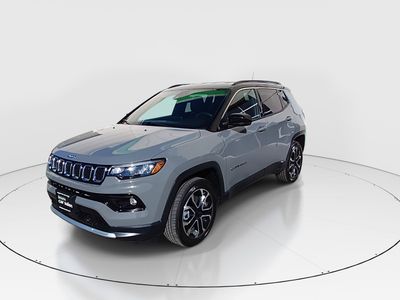 2023 Jeep Compass - Photo 3