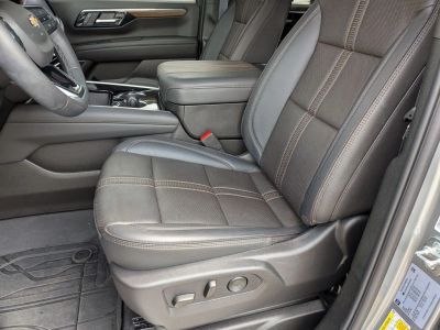 2025 Chevrolet Tahoe - Photo 9