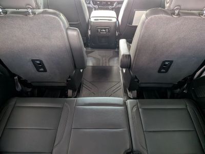 2025 Chevrolet Tahoe - Photo 30