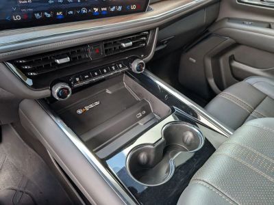 2025 Chevrolet Tahoe - Photo 7