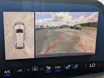 2025 Chevrolet Tahoe - Photo 5