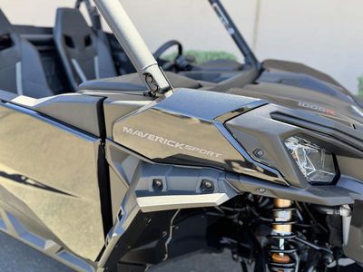 2025 Can-Am Maverick Sport DPS 1000R - Photo 9