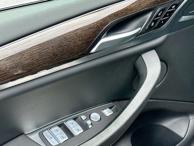 2023 BMW X3 — photo 18 view