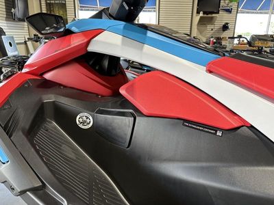 2025 Yamaha WaveRunners Jetblaster DLX 3-Up - Photo 13