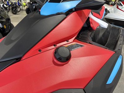 2025 Yamaha WaveRunners Jetblaster DLX 3-Up - Photo 12