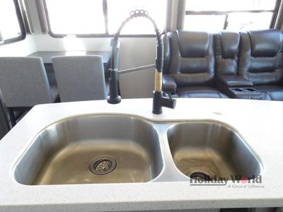 2021 Keystone High Country 295RL - Photo 12