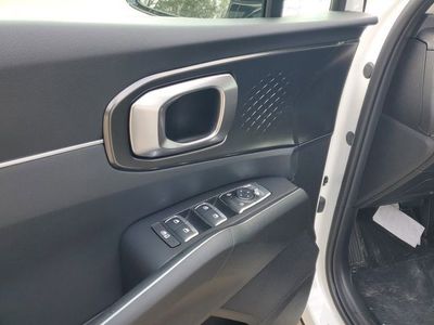 2025 Kia Sorento Hybrid - Photo 6