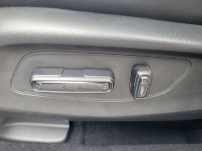 2026 Honda HR-V EX-L - Photo 14
