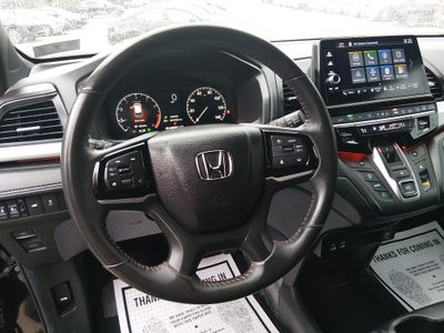 2025 Honda Odyssey — photo 12 view