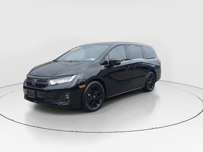 2025 Honda Odyssey — rear three-quarter view