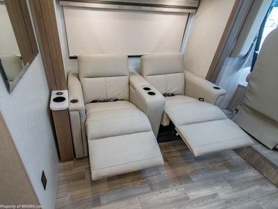 2026 Thor Motor Coach Axis - Photo 11