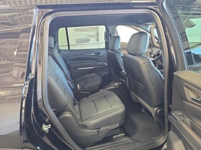2026 Chevrolet Traverse — photo 14 view