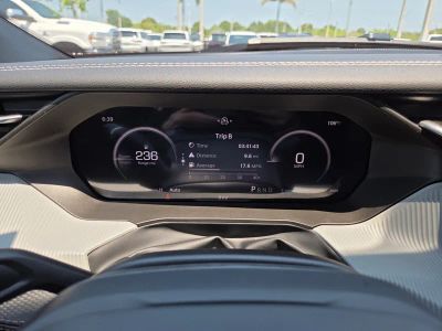2026 Jeep Cherokee — photo 19 view