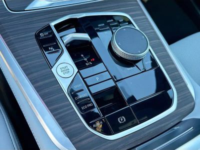 2026 BMW X5 — photo 13 view