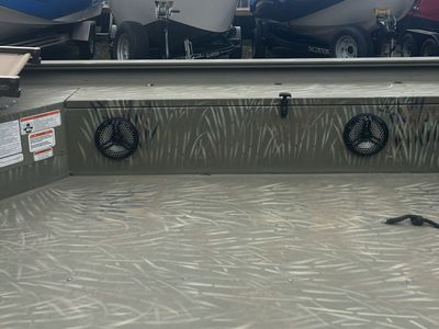 2024 TRACKER MARINE Grizzly 1654 - Photo 5