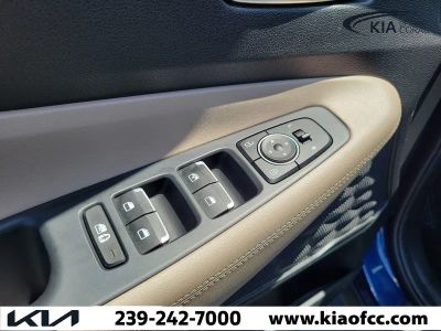 2023 Hyundai Santa Fe — photo 21 view