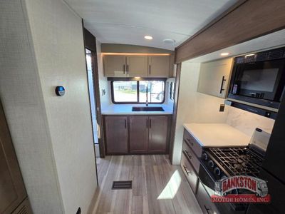 2026 Cougar Half-Ton 22MLS - Photo 18