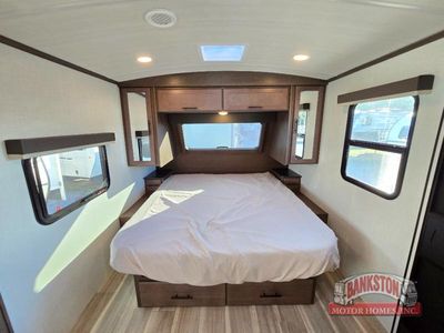 2026 Cougar Half-Ton 22MLS - Photo 24