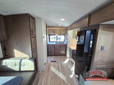 2026 Cougar Half-Ton 22MLS - Photo 8