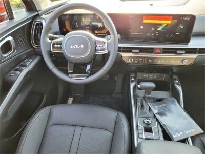 2025 Kia Sorento — photo 8 view