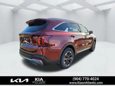 2025 Kia Sorento — photo 11 view