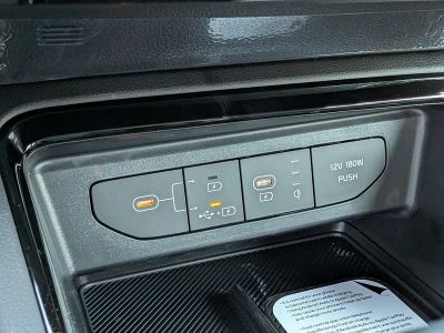 2026 Kia K5 — photo 31 view