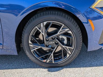 2026 Kia K5 — photo 11 view