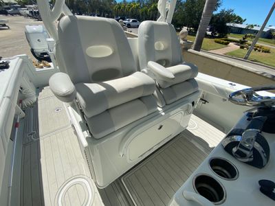 2016 Yellowfin 36 CC - Photo 19