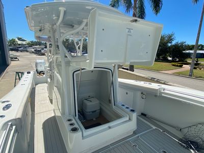 2016 Yellowfin 36 CC - Photo 21