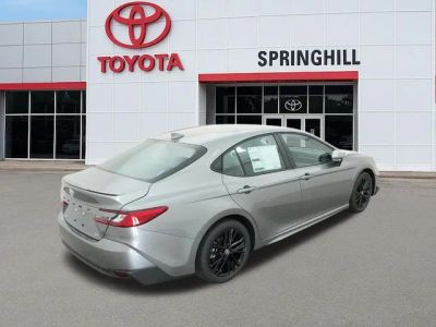 2026 Toyota Camry - Photo 9