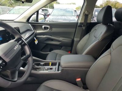 2026 Kia Sorento — photo 8 view