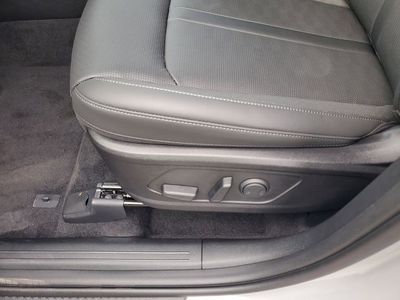 2026 Kia Sorento — photo 9 view