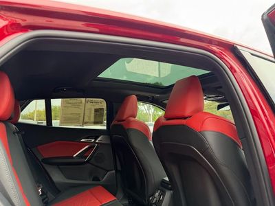 2025 BMW X2 - Photo 32