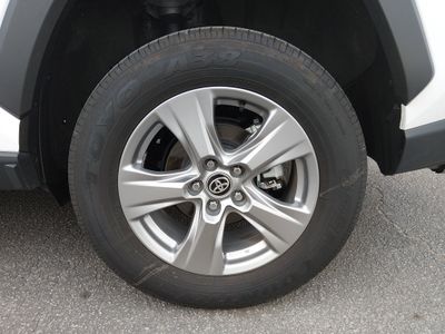 2024 Toyota RAV4 - Photo 10