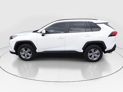 2024 Toyota RAV4 - Photo 4
