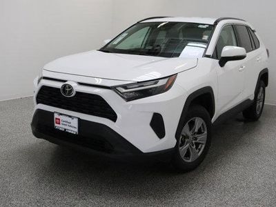 2025 Toyota RAV4 FWD - Photo 2