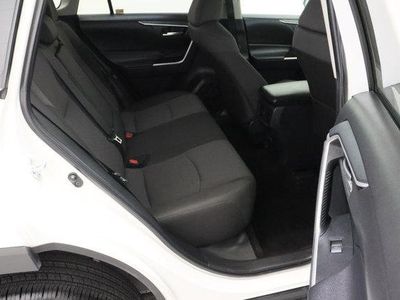 2025 Toyota RAV4 FWD - Photo 33