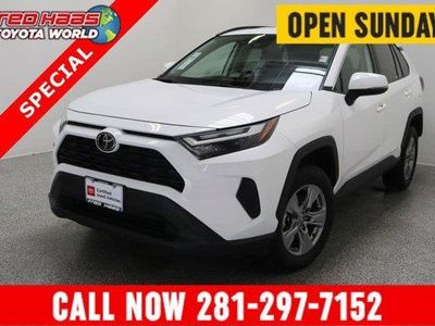 2025 Toyota RAV4 FWD - Photo 1
