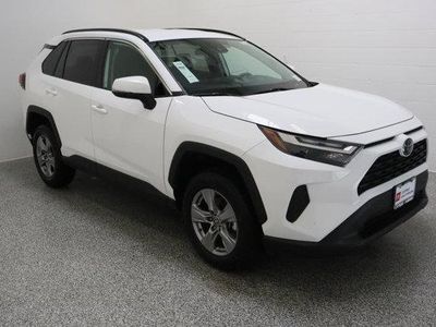 2025 Toyota RAV4 FWD - Photo 4