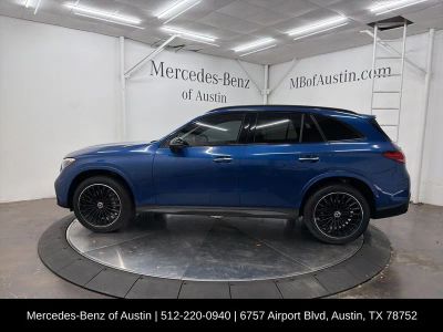 2023 Mercedes-Benz GLC - Photo 4