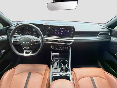 2023 Kia K5 — photo 16 view