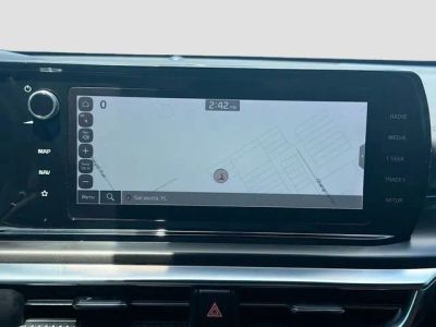 2023 Kia K5 — photo 32 view