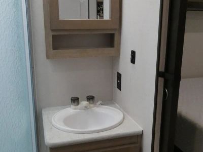 2020 Forest River Surveyor Luxury - Photo 14