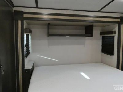 2020 Forest River Surveyor Luxury - Photo 9